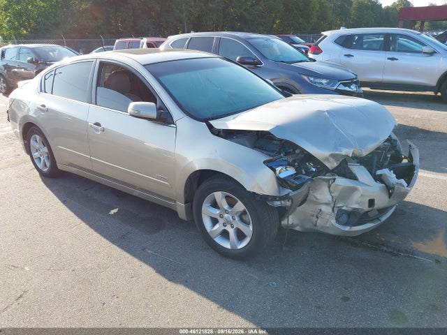 46121828 :رقم المزاد ، 1N4CL21EX9C152590 vin ، 2009 Nissan Altima Hybrid مزاد بيع