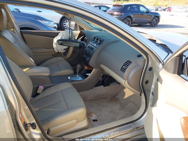 Продажа на аукционе авто 2009 Nissan Altima Hybrid, vin: 1N4CL21EX9C152590, номер лота: 46121828