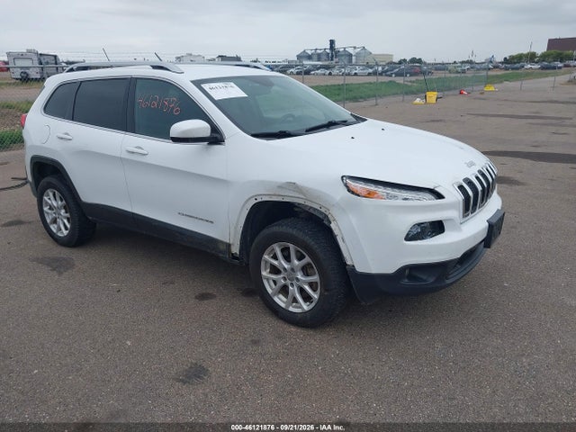 46121876 :رقم المزاد ، 1C4PJMCSXFW631070 vin ، 2015 Jeep Cherokee Latitude مزاد بيع
