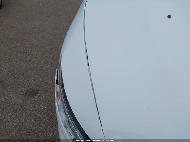 46121876 :رقم المزاد ، 1C4PJMCSXFW631070 vin ، 2015 Jeep Cherokee Latitude مزاد بيع