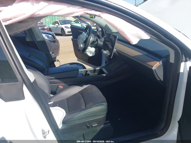 Tesla Model Y 2023 7SAYGDEE5PF663606 Image 5