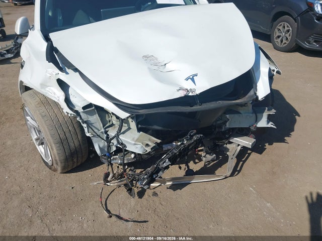Tesla Model Y 2023 7SAYGDEE5PF663606 Image 6