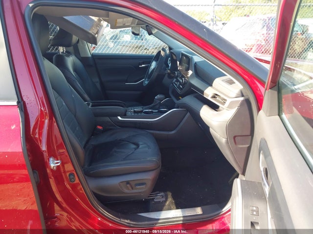 46121940 :رقم المزاد ، 5TDKDRBH9RS570965 vin ، 2024 Toyota Highlander Xle مزاد بيع