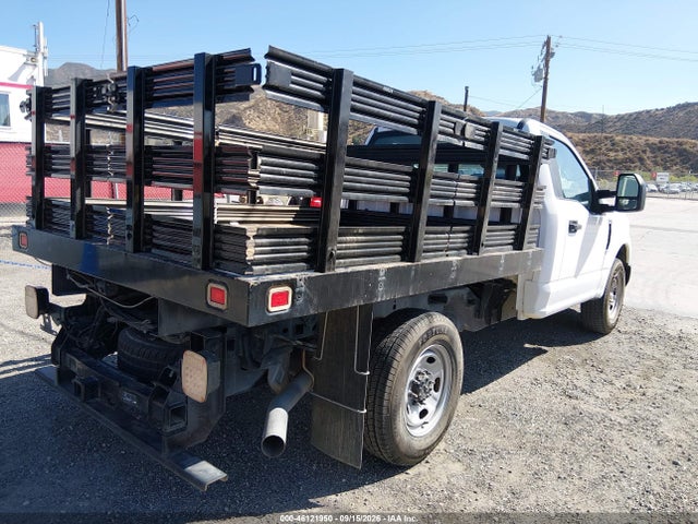 Ford F-250 Xl 2018 1FDBF2A63JEC69468 Image 4