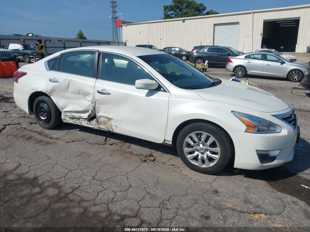 Auction sale of the 2015 Nissan Altima 2.5 S, vin: 1N4AL3AP7FN350283, lot number: 46121973