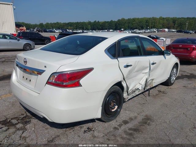 Продаж на аукціоні авто 2015 Nissan Altima 2.5 S, vin: 1N4AL3AP7FN350283, номер лоту: 46121973