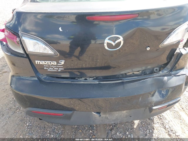 Продаж на аукціоні авто 2011 Mazda Mazda3 I Sport, vin: JM1BL1UF4B1379344, номер лоту: 46121983