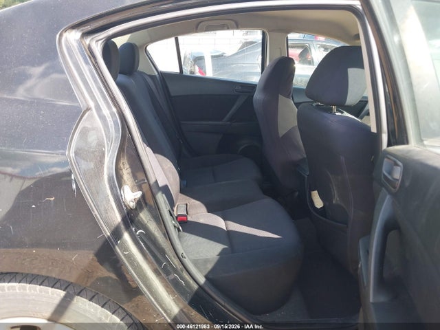 Продаж на аукціоні авто 2011 Mazda Mazda3 I Sport, vin: JM1BL1UF4B1379344, номер лоту: 46121983