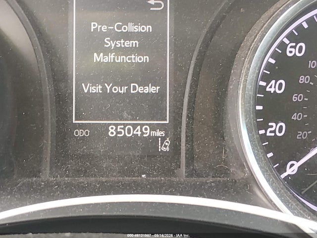 46121987 :رقم المزاد ، 4T1B11HK5JU641474 vin ، 2018 Toyota Camry Se مزاد بيع