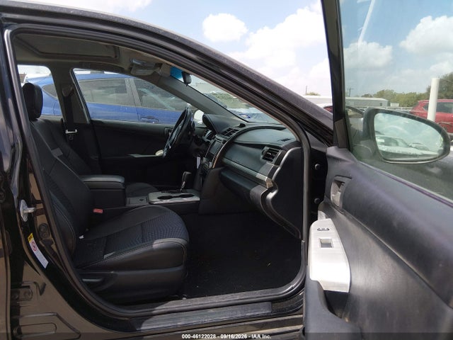 46122028 :رقم المزاد ، 4T1BF1FK7CU162285 vin ، 2012 Toyota Camry Se Limited Edition مزاد بيع