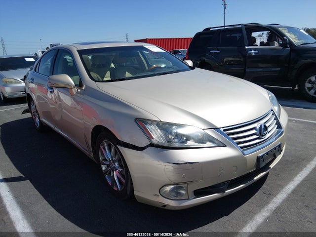 46122038 :رقم المزاد ، JTHBK1EG0A2357701 vin ، 2010 Lexus Es 350 مزاد بيع
