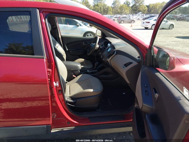 46122060 :رقم المزاد ، KM8JU3AG4EU837870 vin ، 2014 Hyundai Tucson Se مزاد بيع