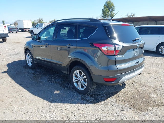 Ford ESCAPE SE 2018 1FMCU9GD5JUD08527 Image 3