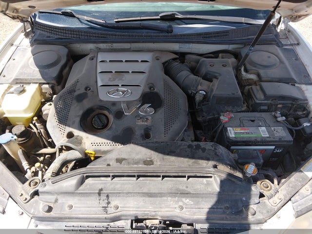46122135 :رقم المزاد ، KMHFC46F16A040266 vin ، 2006 Hyundai Azera Limited/se مزاد بيع