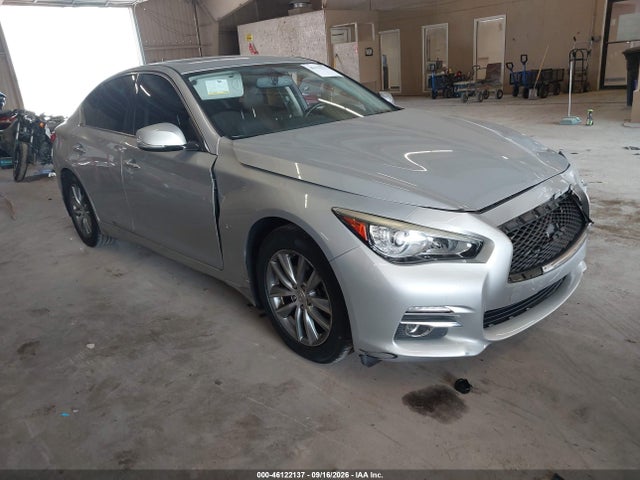 2015 Infiniti Q50 Premium მანქანა იყიდება აუქციონზე, vin: JN1BV7AR5FM404576, აუქციონის ნომერი: 46122137
