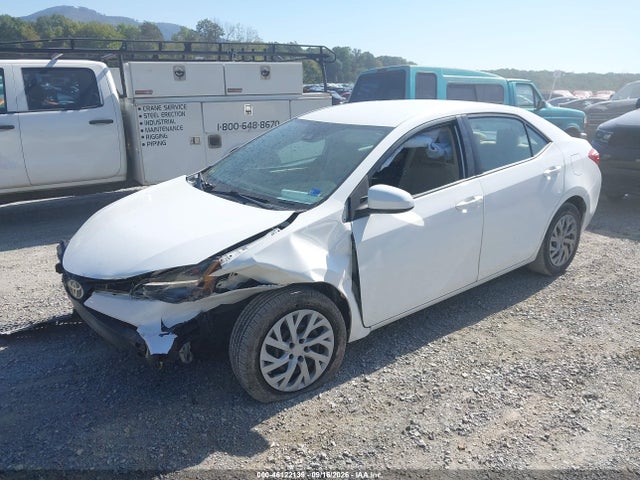 46122139 :رقم المزاد ، 2T1BURHEXJC997081 vin ، 2018 Toyota Corolla Le مزاد بيع