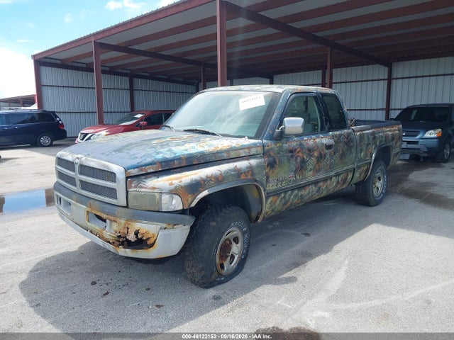 46122153 :رقم المزاد ، 3B7HF13Z9SM160525 vin ، 1995 Dodge Ram 1500 مزاد بيع