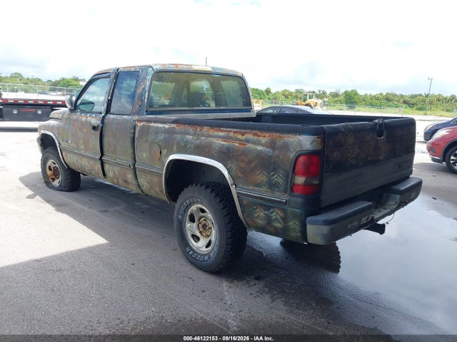 46122153 :رقم المزاد ، 3B7HF13Z9SM160525 vin ، 1995 Dodge Ram 1500 مزاد بيع