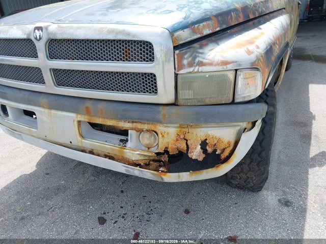 46122153 :رقم المزاد ، 3B7HF13Z9SM160525 vin ، 1995 Dodge Ram 1500 مزاد بيع