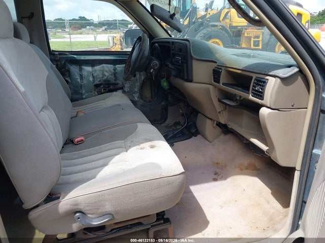 46122153 :رقم المزاد ، 3B7HF13Z9SM160525 vin ، 1995 Dodge Ram 1500 مزاد بيع