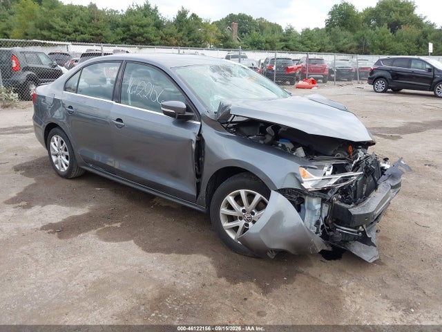 2013 Volkswagen Jetta 2.5l Se მანქანა იყიდება აუქციონზე, vin: 3VWDX7AJ6DM368003, აუქციონის ნომერი: 46122156