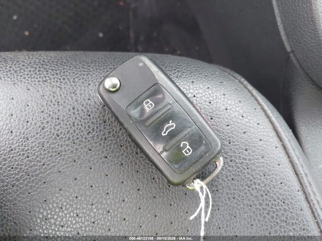 2013 Volkswagen Jetta 2.5l Se მანქანა იყიდება აუქციონზე, vin: 3VWDX7AJ6DM368003, აუქციონის ნომერი: 46122156