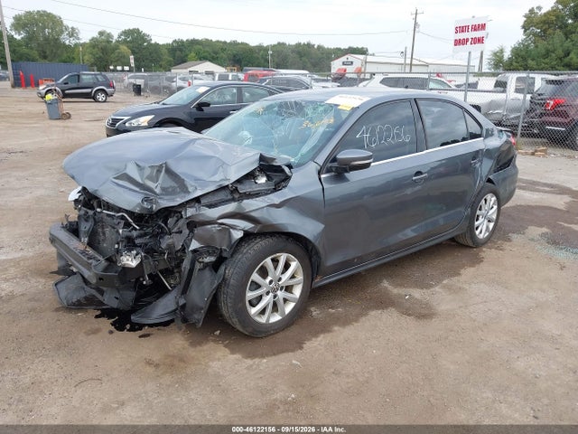 2013 Volkswagen Jetta 2.5l Se მანქანა იყიდება აუქციონზე, vin: 3VWDX7AJ6DM368003, აუქციონის ნომერი: 46122156