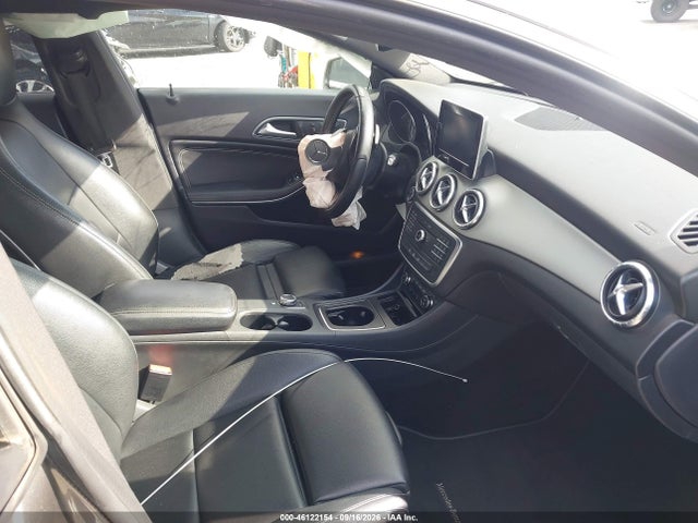 Mercedes-Benz CLA 250 2016 WDDSJ4EB1GN329378 Image 5