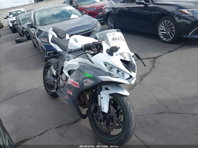 Продажа на аукционе авто 2021 Kawasaki Zx636 K, vin: JKBZXJH15MA007487, номер лота: 46122168