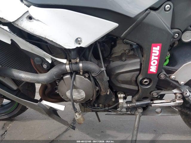 46122168 :رقم المزاد ، JKBZXJH15MA007487 vin ، 2021 Kawasaki Zx636 K مزاد بيع