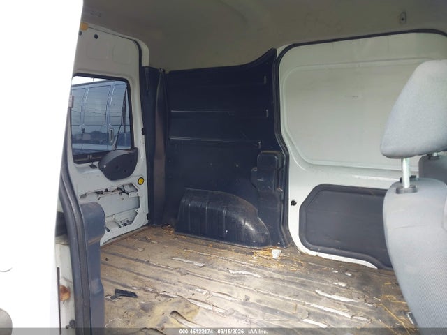 46122174 :رقم المزاد ، NM0LS7DN8CT112518 vin ، 2012 Ford Transit Connect Xlt مزاد بيع