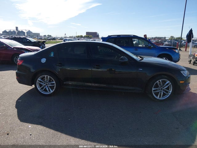 Aukcja sprzedaży 2017 Audi A4 2.0t Season Of Audi Ultra Premium, vin: WAUKMAF43HN038444, numer aukcji: 46122177