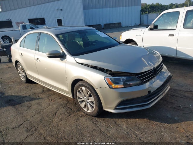 2015 Volkswagen Jetta 1.8t Se მანქანა იყიდება აუქციონზე, vin: 3VWD07AJ2FM251011, აუქციონის ნომერი: 46122231