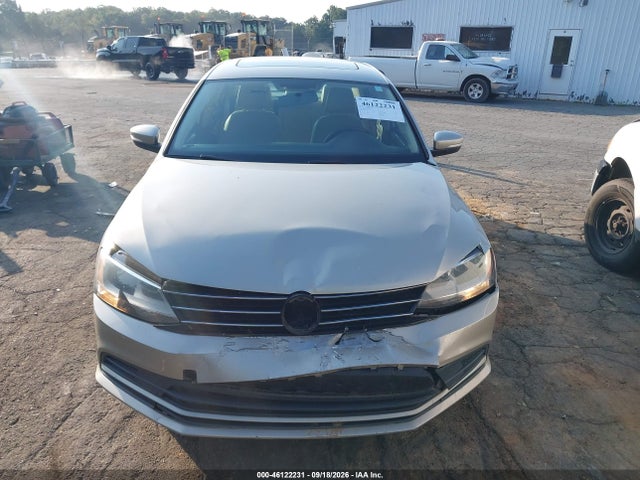 2015 Volkswagen Jetta 1.8t Se მანქანა იყიდება აუქციონზე, vin: 3VWD07AJ2FM251011, აუქციონის ნომერი: 46122231