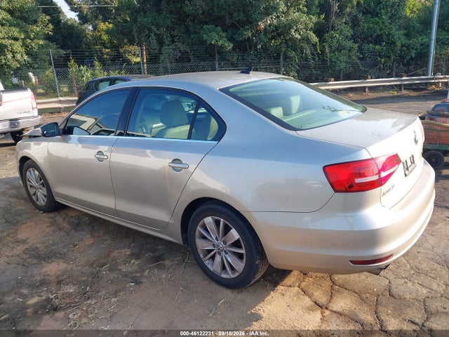 2015 Volkswagen Jetta 1.8t Se მანქანა იყიდება აუქციონზე, vin: 3VWD07AJ2FM251011, აუქციონის ნომერი: 46122231