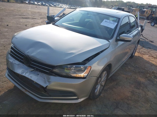 2015 Volkswagen Jetta 1.8t Se მანქანა იყიდება აუქციონზე, vin: 3VWD07AJ2FM251011, აუქციონის ნომერი: 46122231