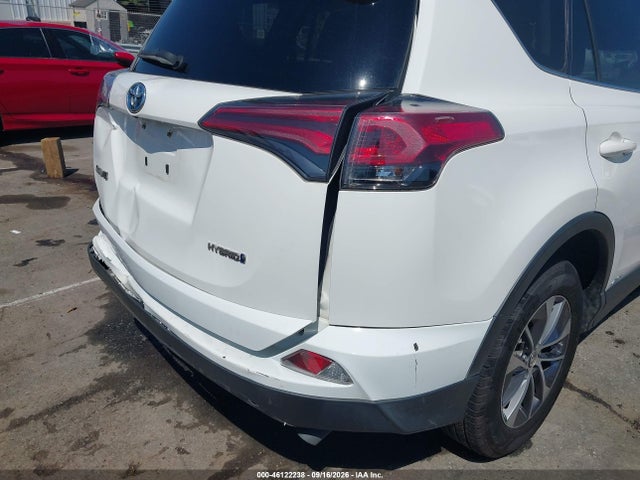 Продаж на аукціоні авто 2018 Toyota Rav4 Hybrid Le, vin: JTMRJREVXJD231897, номер лоту: 46122238