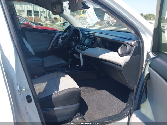 Продаж на аукціоні авто 2018 Toyota Rav4 Hybrid Le, vin: JTMRJREVXJD231897, номер лоту: 46122238