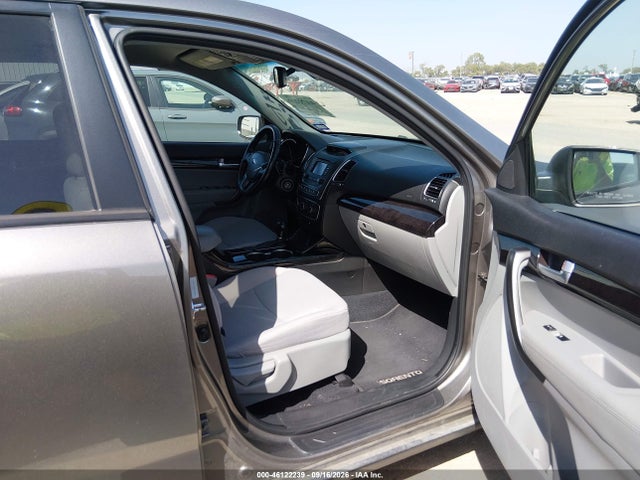 Продаж на аукціоні авто 2014 Kia Sorento Lx, vin: 5XYKT4A6XEG458317, номер лоту: 46122239