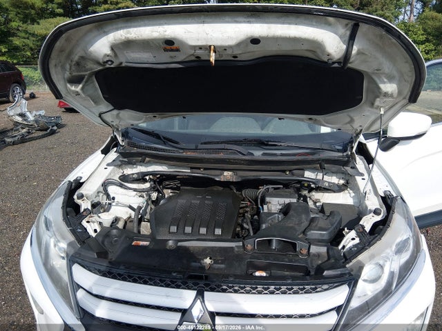 46122289 :رقم المزاد ، JA4AS3AA1JZ039940 vin ، 2018 Mitsubishi Eclipse Cross Es مزاد بيع