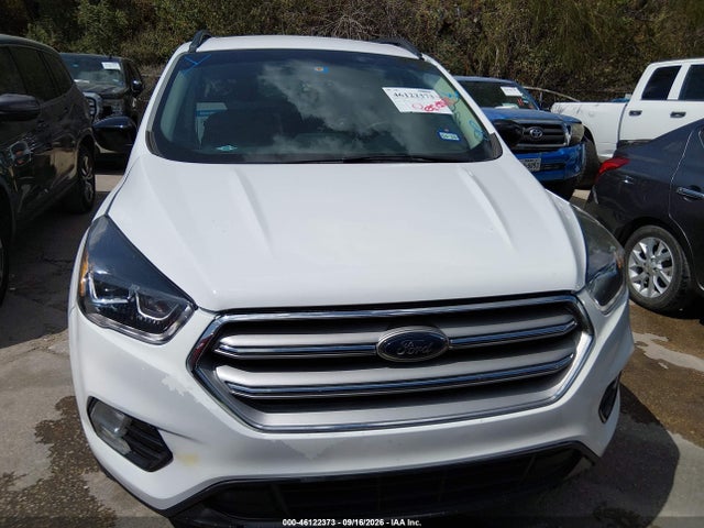 46122373 :رقم المزاد ، 1FMCU0GD8KUA40926 vin ، 2019 Ford Escape Se مزاد بيع