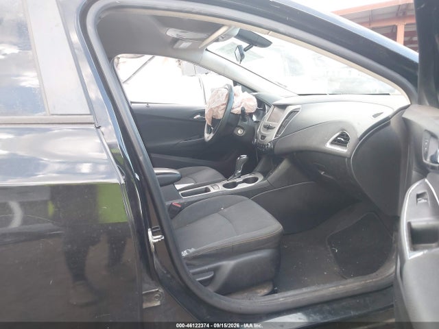 1G1BC5SM4J7173213 Chevrolet Cruze Ls Auto