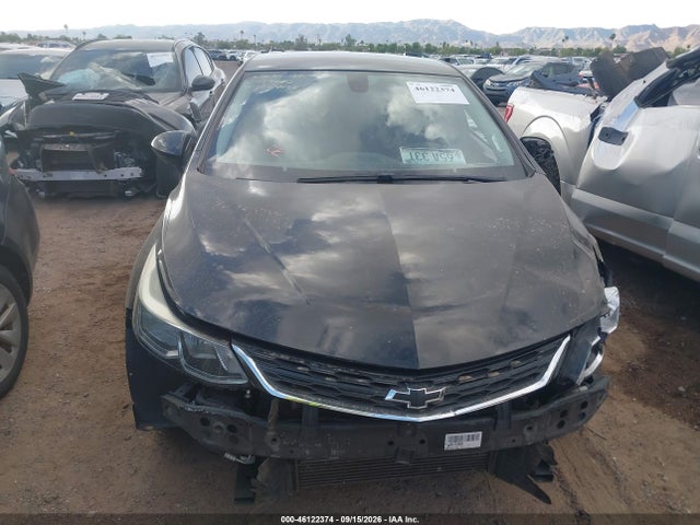 1G1BC5SM4J7173213 Chevrolet Cruze Ls Auto