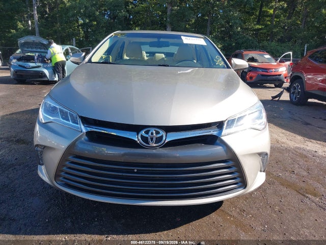 2016 Toyota Camry Xle V6 მანქანა იყიდება აუქციონზე, vin: 4T1BK1FK5GU571662, აუქციონის ნომერი: 46122375