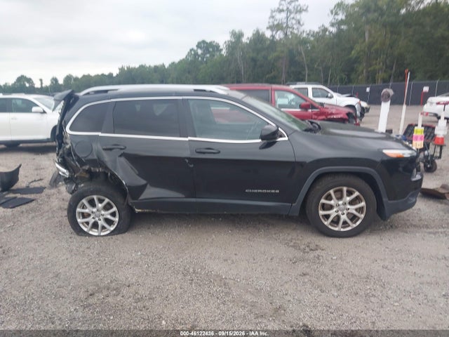 Продажа на аукционе авто 2016 Jeep Cherokee Latitude, vin: 1C4PJLCB5GW355988, номер лота: 46122436