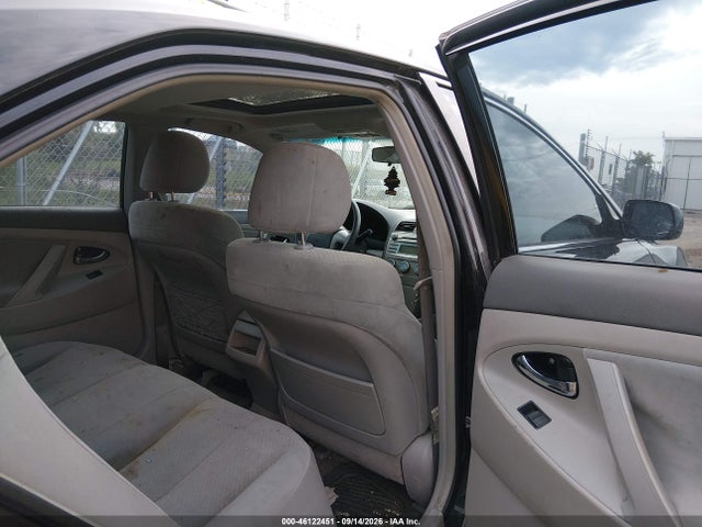 46122451 :رقم المزاد ، 4T4BE46K09R056831 vin ، 2009 Toyota Camry Le مزاد بيع