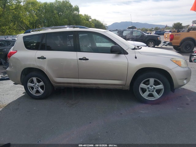 2006 Toyota Rav4 Base V6 მანქანა იყიდება აუქციონზე, vin: JTMBK33V466000360, აუქციონის ნომერი: 46122466
