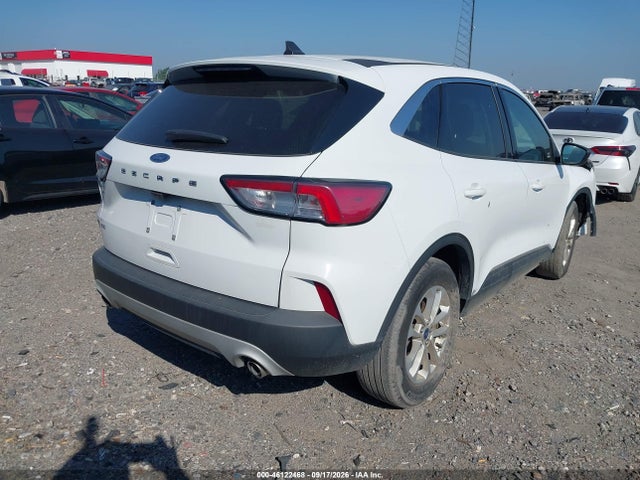 46122468 :رقم المزاد ، 1FMCU0G63NUC03844 vin ، 2022 Ford Escape Se مزاد بيع