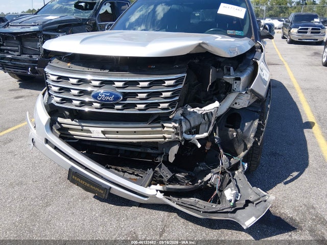 46122482 :رقم المزاد ، 1FM5K8D80HGE32052 vin ، 2017 Ford Explorer Xlt مزاد بيع