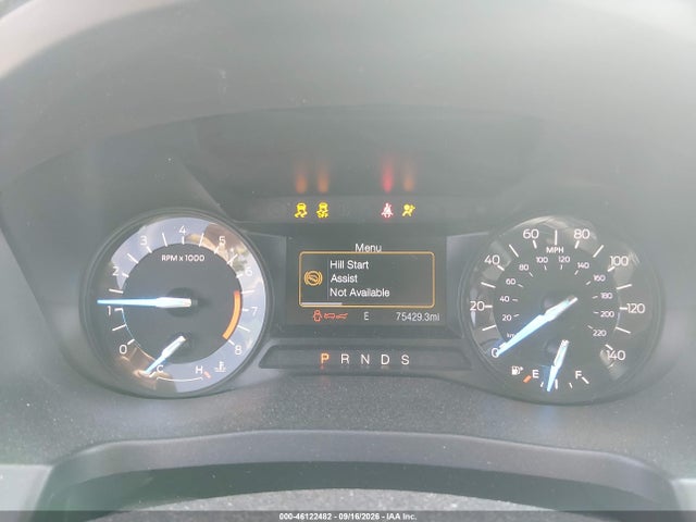46122482 :رقم المزاد ، 1FM5K8D80HGE32052 vin ، 2017 Ford Explorer Xlt مزاد بيع